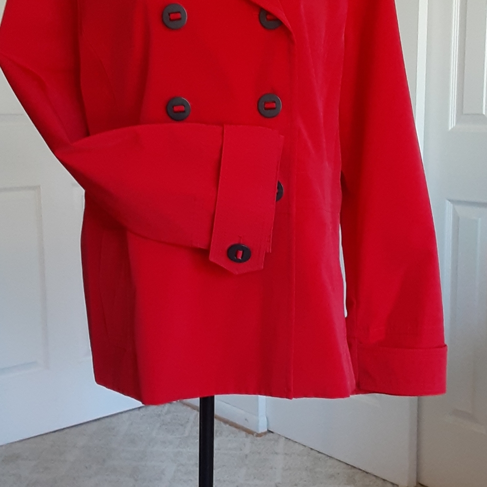 Jacket - Picture 3 of 6